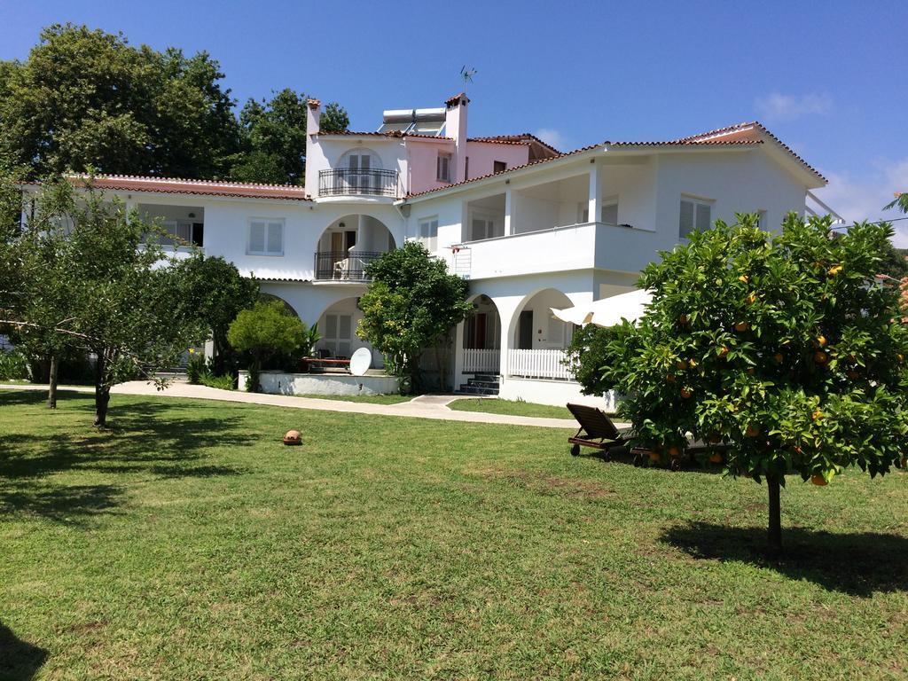 Villa Jeanna ترولو المظهر الخارجي الصورة